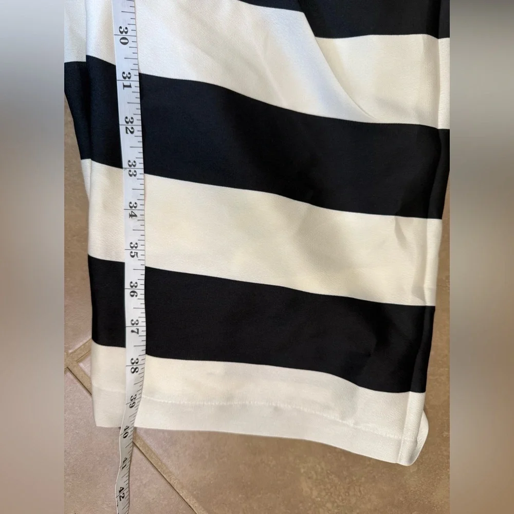 NY&Co Black & White Striped Skirt